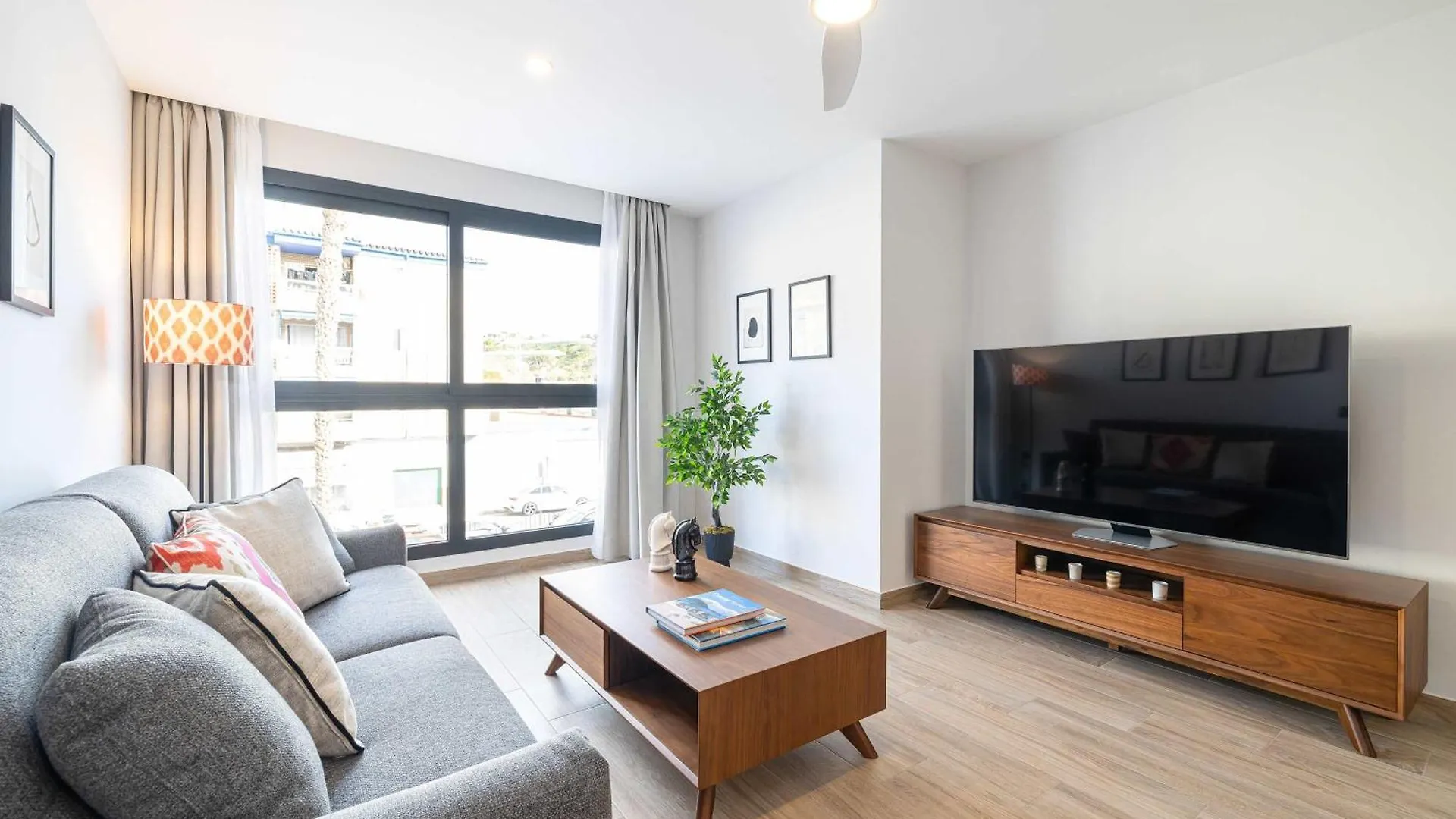 Beach And Golf At Modern Apartment Caleta De Velez